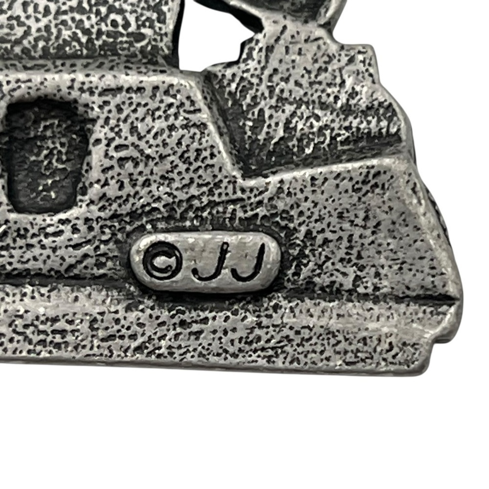 JJ Office Secretary Desk Brooch Pewter Vintage Telephone Computer Pin Figurine - Picture 3 of 6